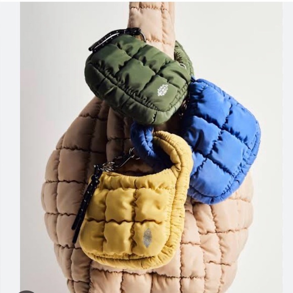 Free People Green Glow Micro pouch - Picture 3 of 7